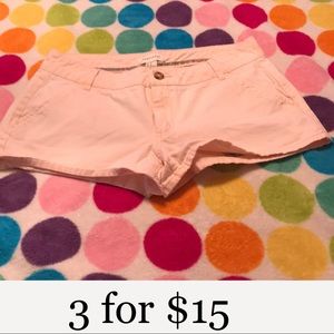 Forever 21 baby pink shorts size 28